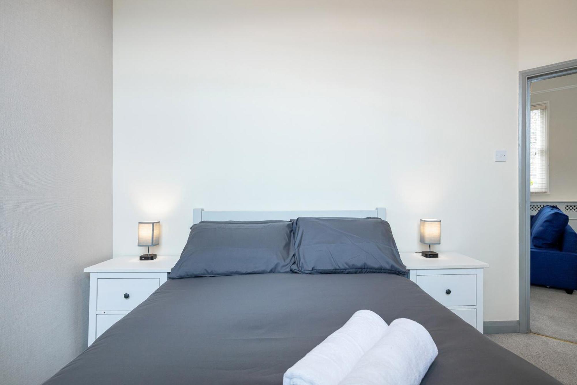 5A - Bright And Airy 2 Bedroom Apartment - Close To Central Londyn Zewnętrze zdjęcie